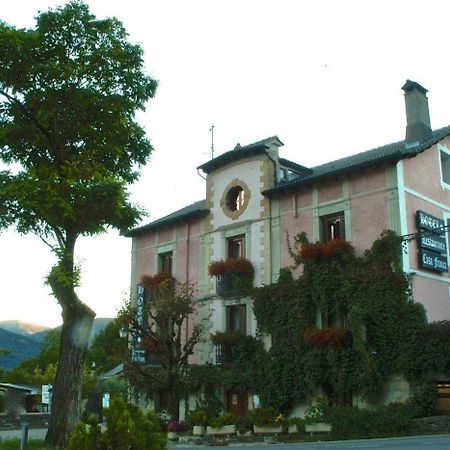 Hotel Casa Frauca ซาร์บีเซ ภายนอก รูปภาพ