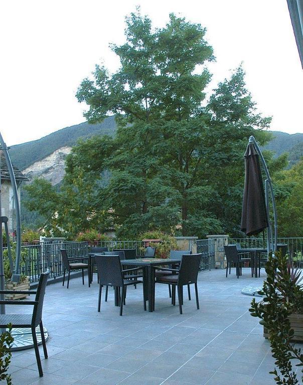 Hotel Casa Frauca ซาร์บีเซ ภายนอก รูปภาพ