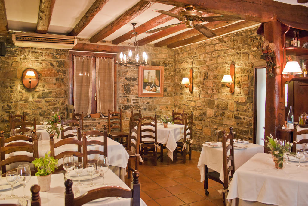 Hotel Casa Frauca ซาร์บีเซ ภายนอก รูปภาพ