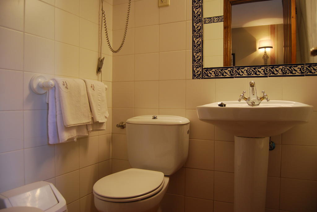 Hotel Casa Frauca ซาร์บีเซ ภายนอก รูปภาพ
