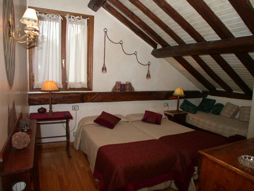 Hotel Casa Frauca ซาร์บีเซ ภายนอก รูปภาพ